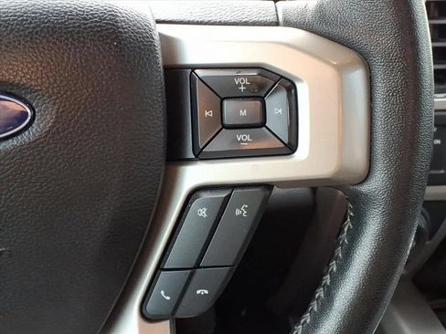 Used 2018 Ford F150 Lariat w/ Equipment Group 502A Luxury RWD image 13