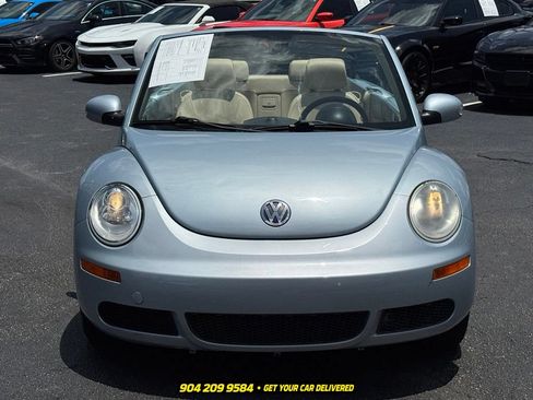 Used 2010 Volkswagen Beetle Convertible FWD image 12