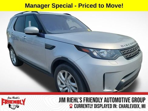 Used 2018 Land Rover Discovery SE image 7