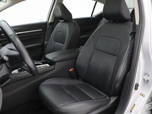 Used 2023 Nissan Altima 2.5 SL image 16