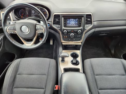 Used 2014 Jeep Grand Cherokee Laredo w/ Quick Order Package 23E AWD/4WD image 10