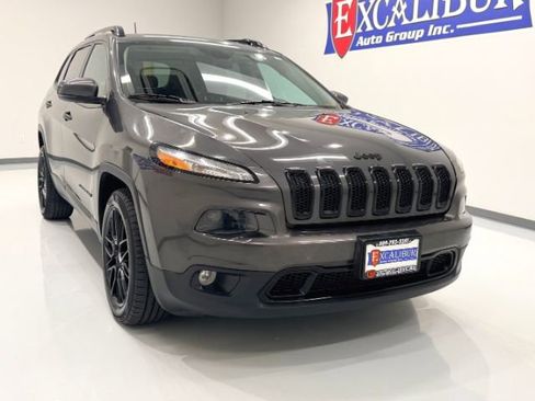 Used 2016 Jeep Cherokee High Altitude image 7