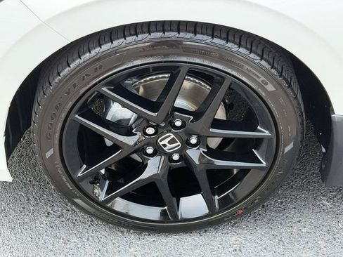 Certified 2026 Honda Civic Sport image 5
