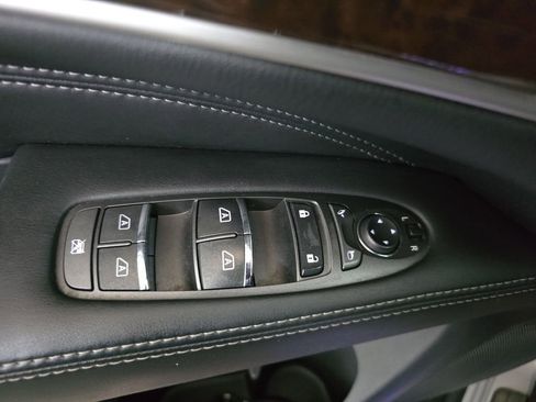 Used 2017 INFINITI QX60 Luxe w/ Deluxe Technology Package image 29