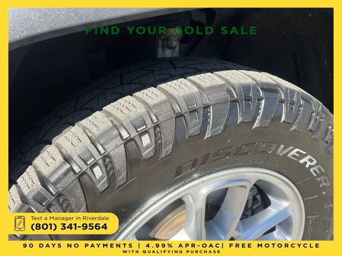 Used 2019 Jeep Grand Cherokee Laredo image 25