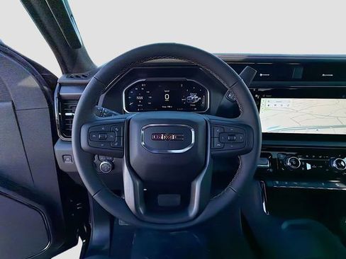 New 2026 GMC Sierra 2500 AT4 w/ AT4 Premium Plus Package AWD/4WD image 11