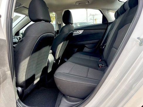 Used 2023 Kia Forte LXS image 26