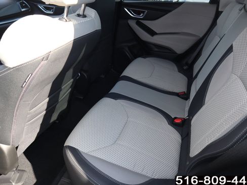 Used 2023 Subaru Forester Premium image 17