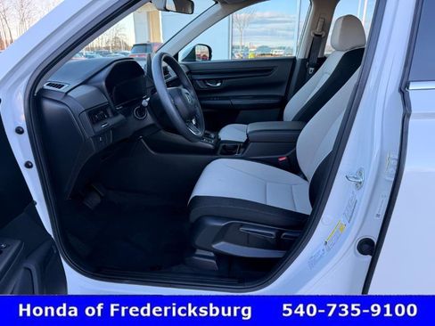 Certified 2023 Honda CR-V LX image 28