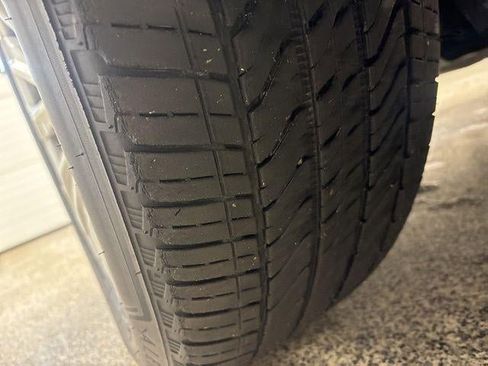 Used 2023 GMC Yukon Denali image 39