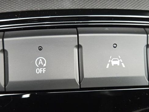 New 2026 Buick Envista Avenir image 9