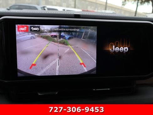 Used 2024 Jeep Wrangler Sahara w/ Technology Group image 4