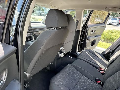 Used 2024 Honda HR-V LX image 35