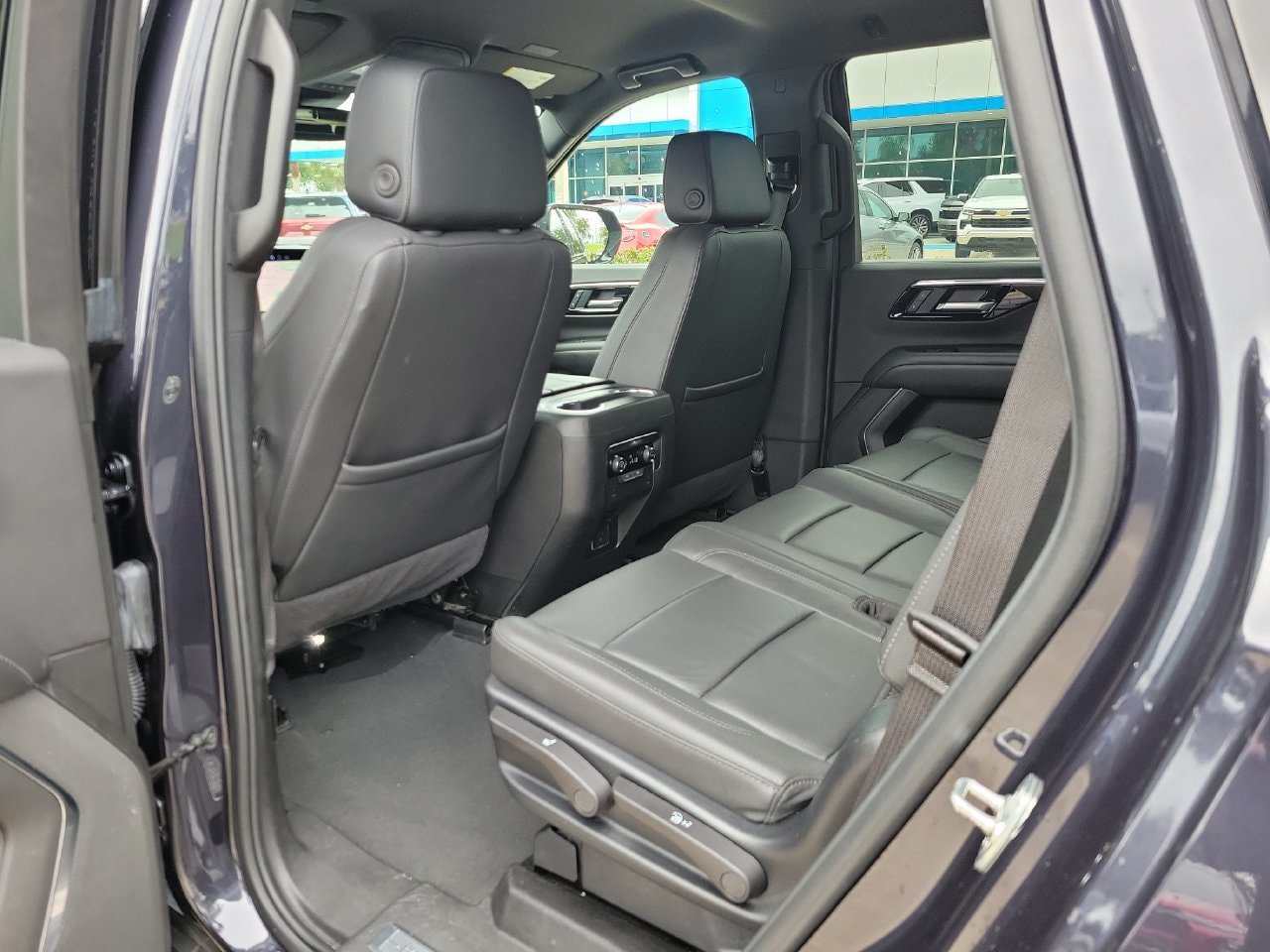 Certified 2025 Chevrolet Tahoe Z71 AWD/4WD image 9