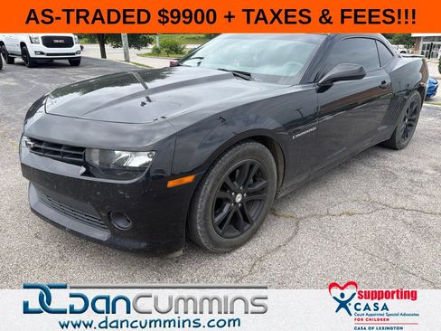 Used 2015 Chevrolet Camaro LT RWD image 1