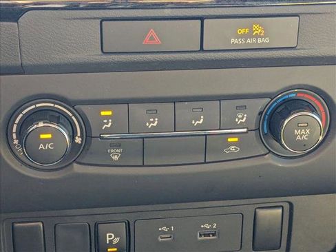 Used 2023 Nissan Frontier S w/ Technology Package image 18