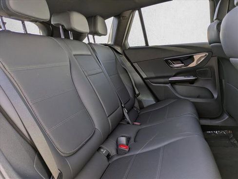 Certified 2025 Mercedes-Benz GLC 300 image 21