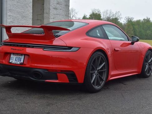 Used 2024 Porsche 911 Carrera T RWD image 16