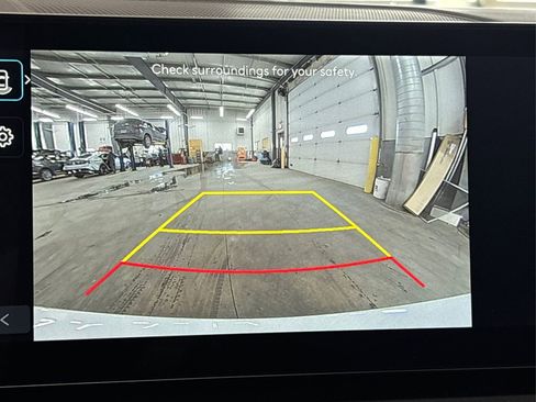 New 2026 Hyundai Santa Fe SE image 16