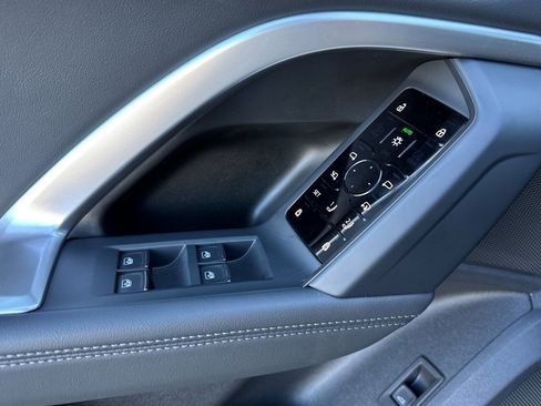 New 2025 Audi Q5 Premium image 8