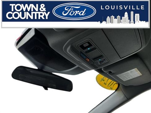 Used 2024 Ford Explorer XLT w/ Equipment Group 202A AWD/4WD image 11