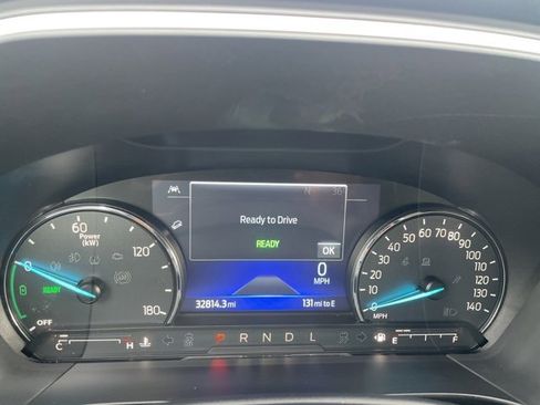 Used 2021 Ford Escape SE w/ Cold Weather Package image 23