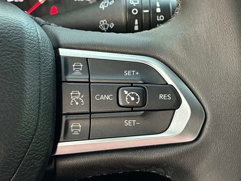 Certified 2023 Jeep Compass Limited w/ Elite Group AWD/4WD image 24