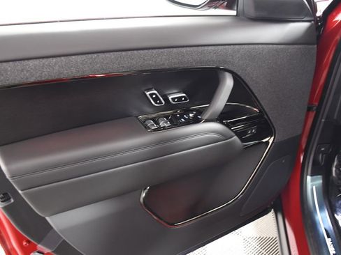 Used 2026 Land Rover Range Rover Sport Dynamic SE image 14