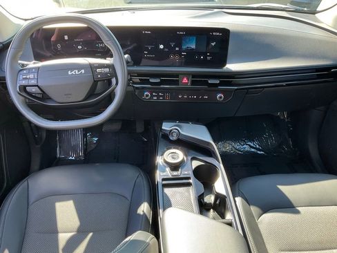 Used 2025 Kia EV6 Light image 36