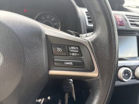 Used 2015 Subaru Crosstrek 2.0i Premium w/ Moonroof Package image 22