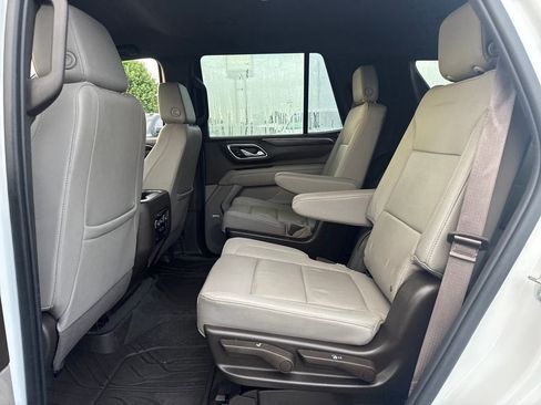 Used 2023 Chevrolet Tahoe LT w/ Luxury Package RWD image 14