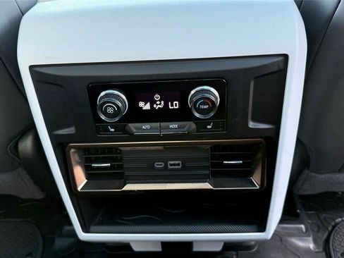 Used 2024 GMC Hummer EV 3X w/ Omega Edition AWD/4WD image 52