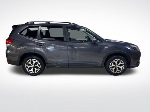 Certified 2024 Subaru Forester Premium AWD/4WD image 8