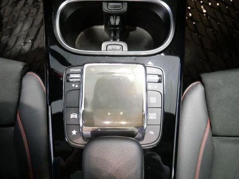 Used 2023 Mercedes-Benz CLA 250 CLA 250 image 31