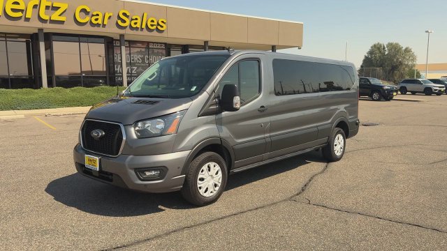 Used 2024 Ford Transit 350 XLT RWD image 4