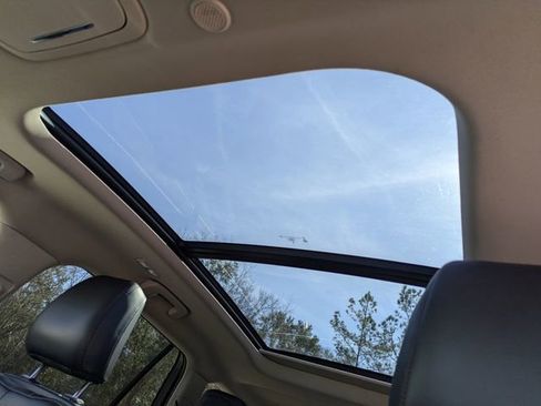 Used 2023 Lincoln Aviator Reserve image 24