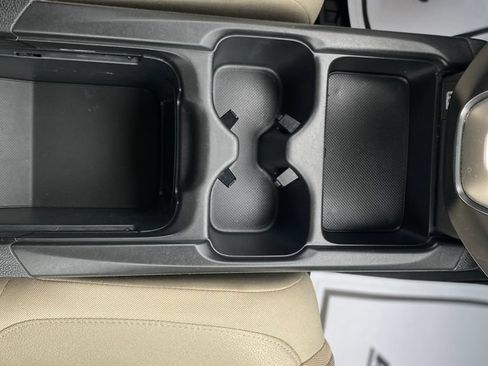 Used 2020 Honda CR-V LX image 24