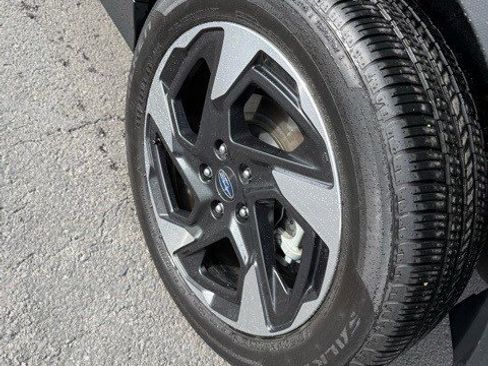 Used 2024 Subaru Crosstrek 2.5i Limited image 9