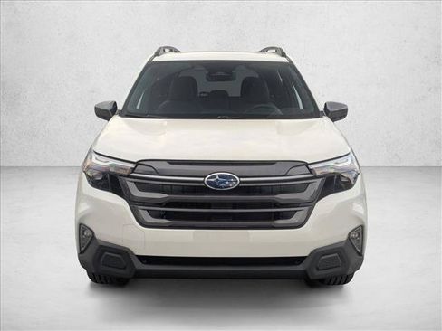Used 2026 Subaru Forester Premium AWD/4WD image 6