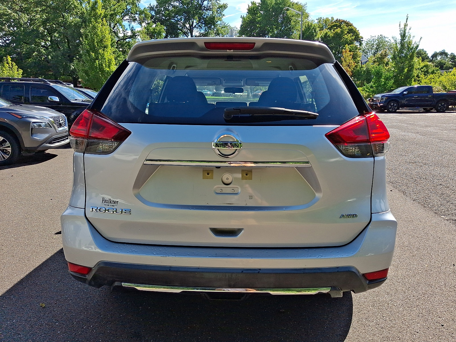 Certified 2017 Nissan Rogue S AWD/4WD image 5