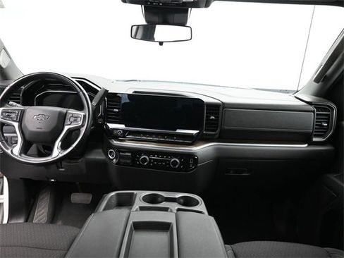 Used 2023 Chevrolet Silverado 1500 RST w/ Z71 Off-Road Package image 22