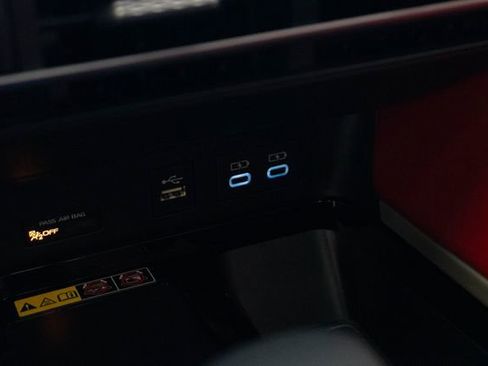 Used 2025 Toyota Camry XSE image 26