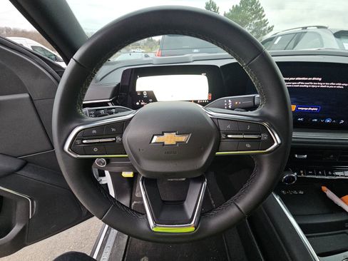 Used 2025 Chevrolet Tahoe LT image 16