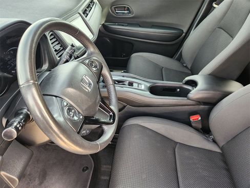 Certified 2022 Honda HR-V Sport image 12