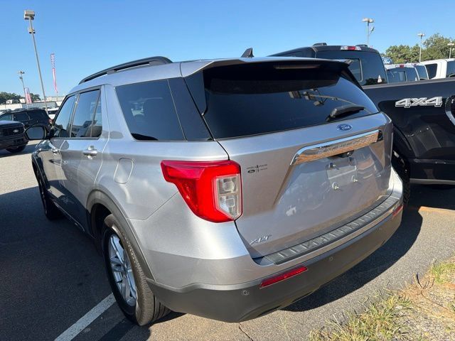 Used 2021 Ford Explorer XLT RWD image 4