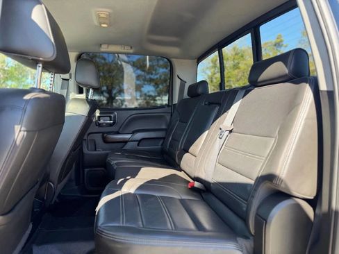 Used 2019 GMC Sierra 2500 Denali w/ Duramax Plus Package AWD/4WD image 15