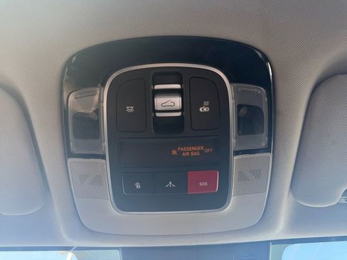 Used 2023 Hyundai Sonata Limited image 30