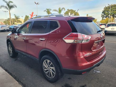 Used 2015 Nissan Rogue SL w/ SL Premium Package image 8