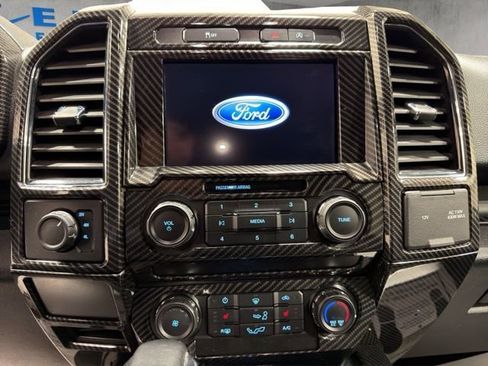 Used 2019 Ford F150 XLT w/ Equipment Group 302A Luxury image 18
