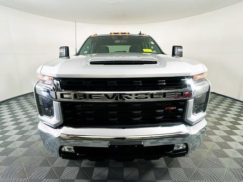 Used 2022 Chevrolet Silverado 3500 LT w/ Convenience Package AWD/4WD image 7